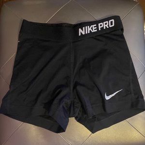 Black Nike pros